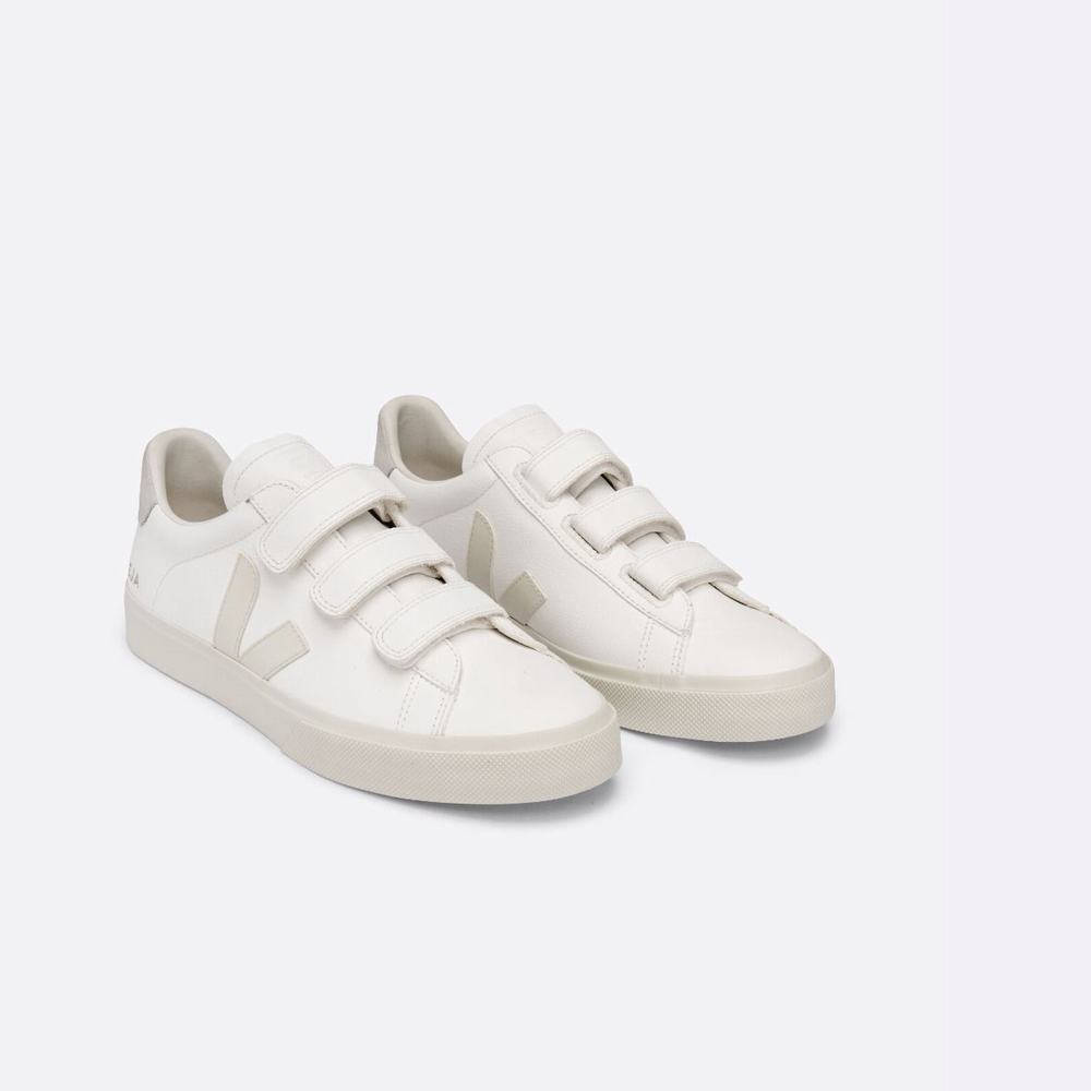 Adidași Veja Recife Chromefree Dama White/Beige | Romania-74596